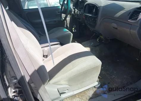 2002 Toyota Tundra Sr5 из США, поврежденный, VIN 5TBBT44152S234296